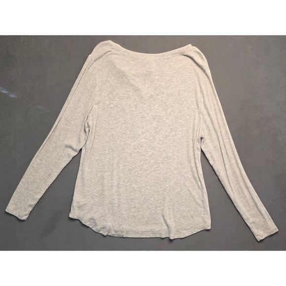 Cabi Womens Large Gray Ribbed Simple Tee Long Sleeve V Neck Stretch Top 4196 - Picture 7 of 7